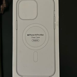Apple iPhone 14 Pro Max clear MagSafe Case
